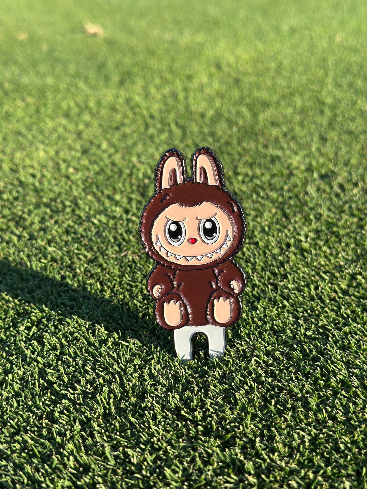Bubu Divot Tool